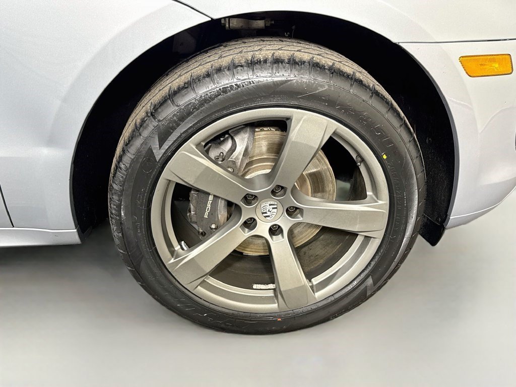 Used 2023 Dolomite Silver Metallic Porsche Base image 28