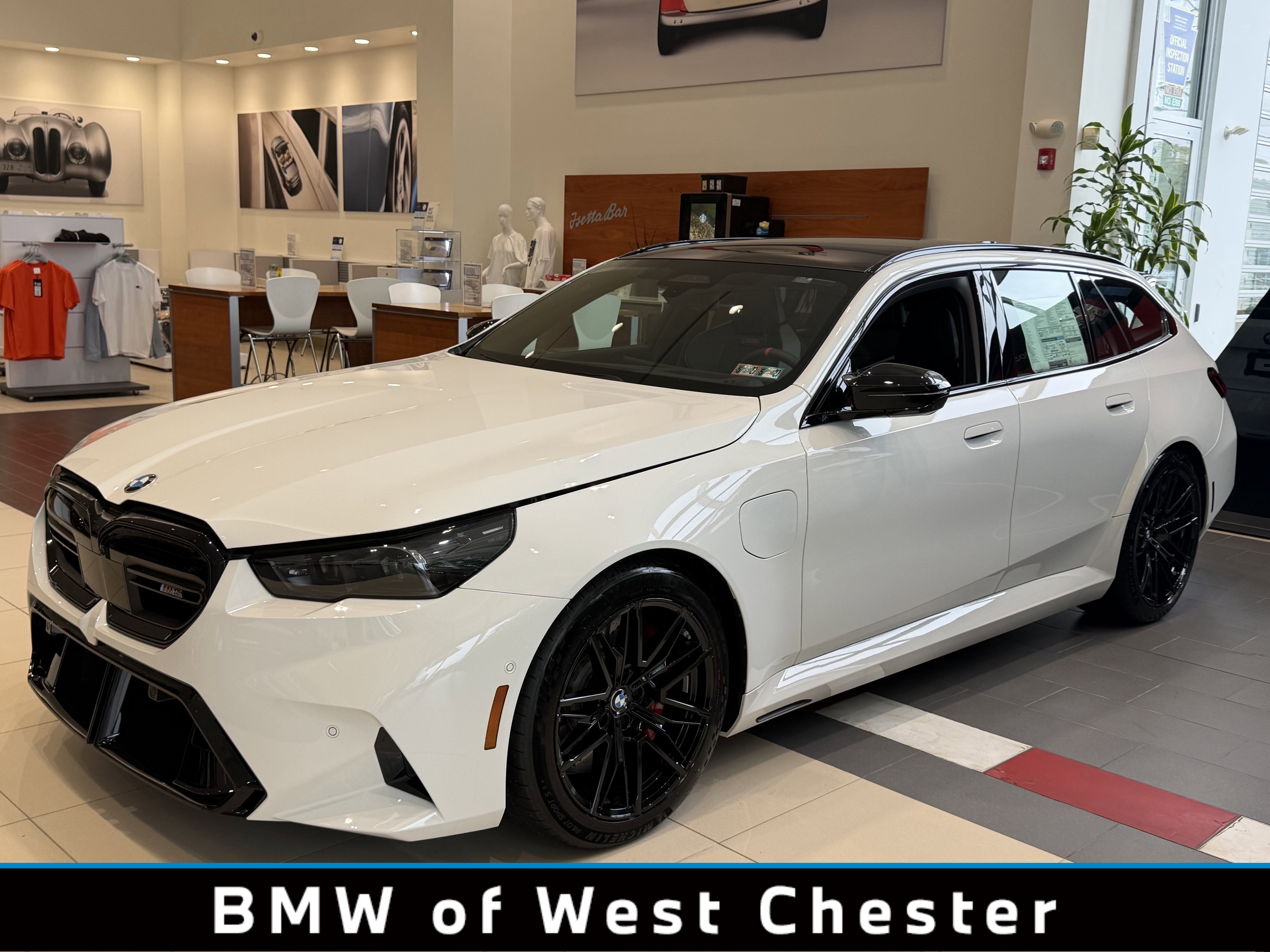 2026 BMW M5 M5 Touring's photo