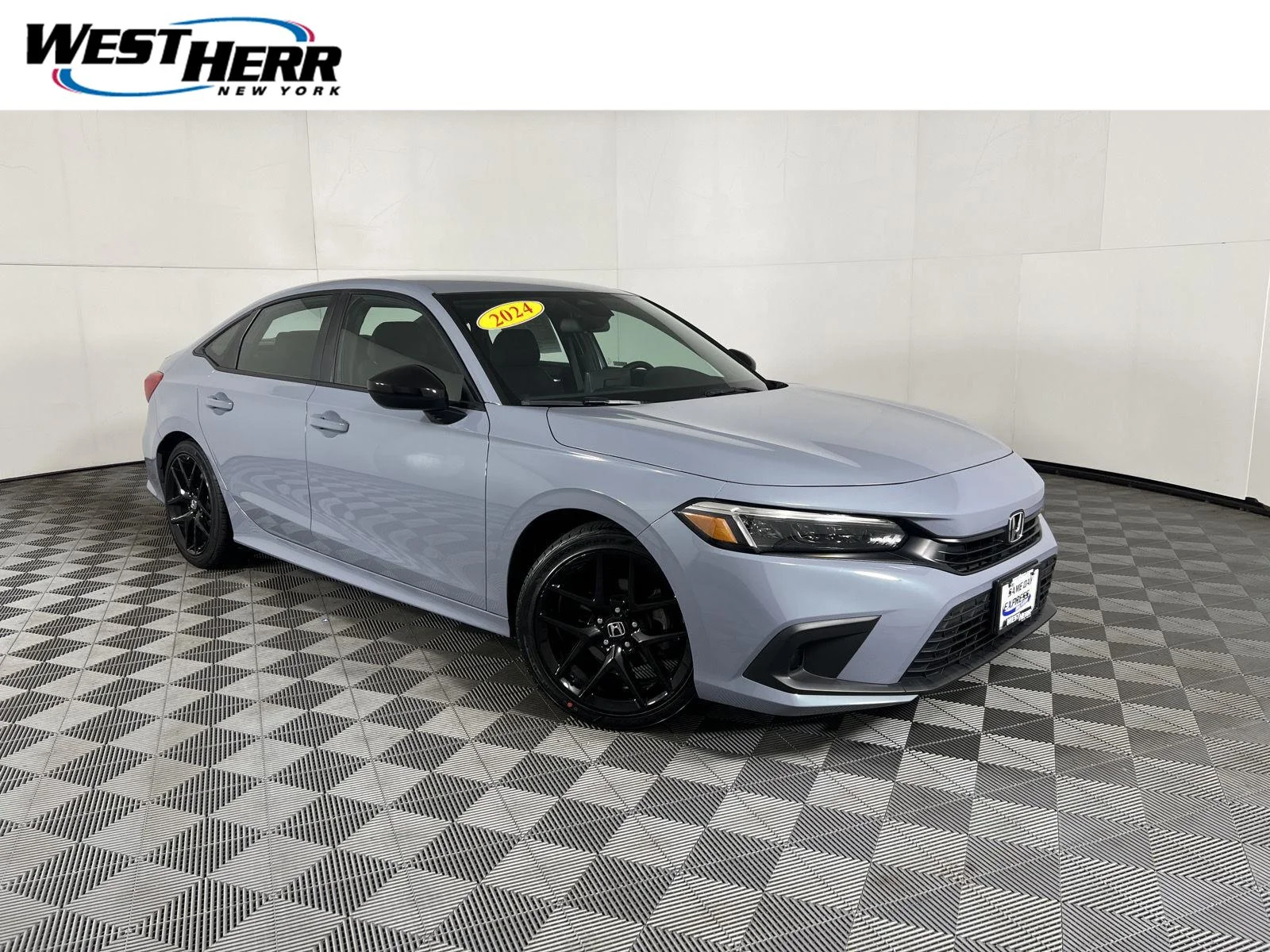 Used 2024 Sonic Gray Pearl Honda Sport image 1