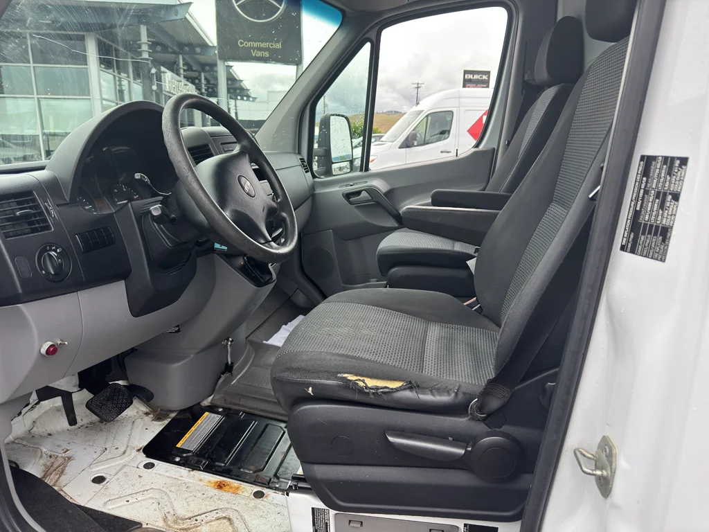 Used 2012 White Freightliner Base image 6