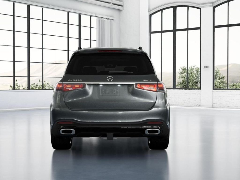 Used 2026 Grey Mercedes-Benz GLS 450 4MATIC® image 25