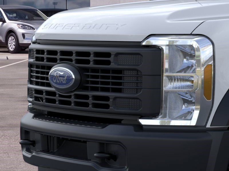 New 2026 Oxford White Ford XL image 18
