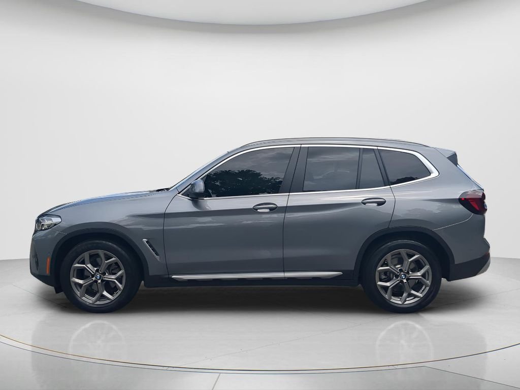 Used 2024 Gray BMW sDrive30i image 8