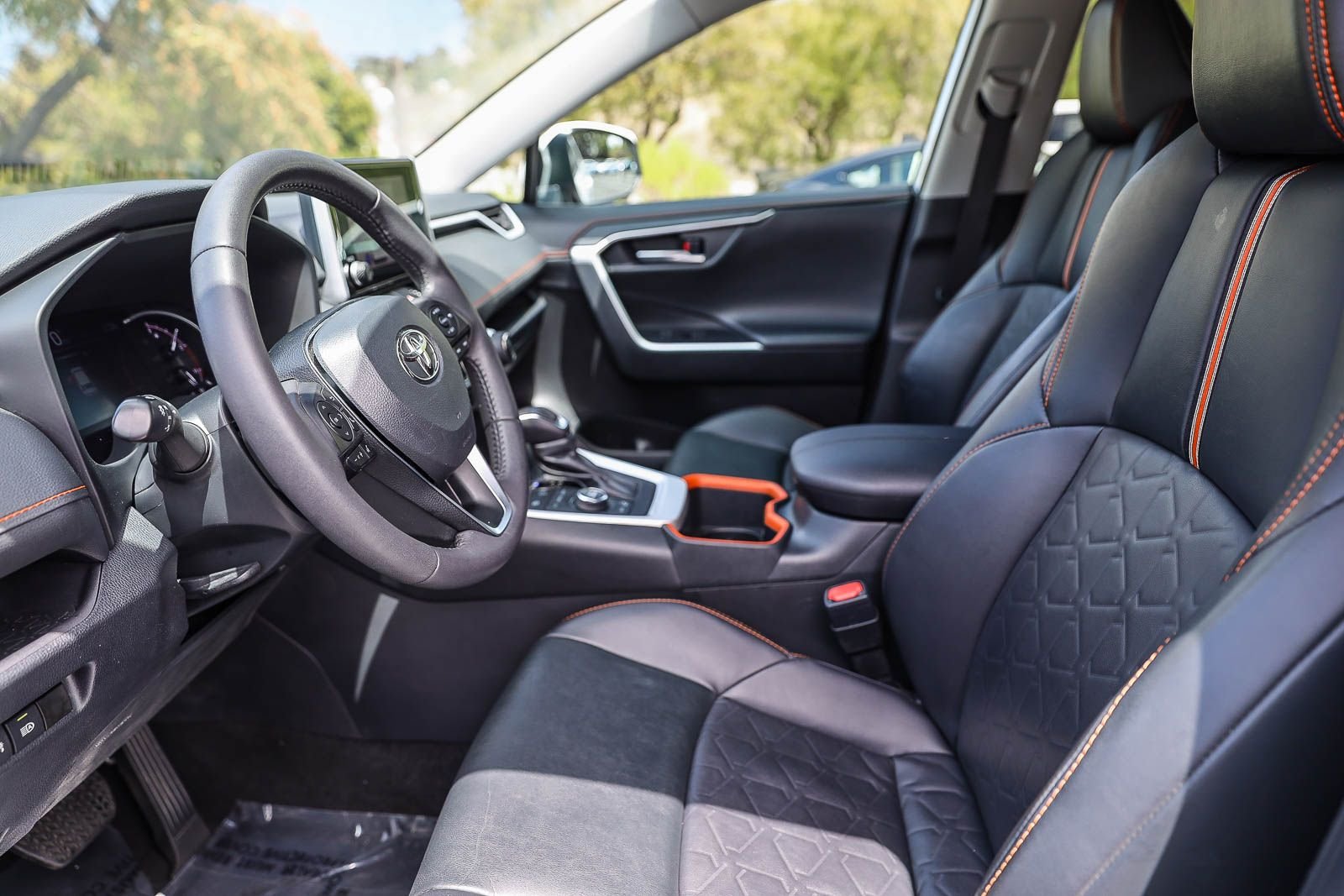 Certified Used 2024 ICE CAP Toyota Adventure image 18