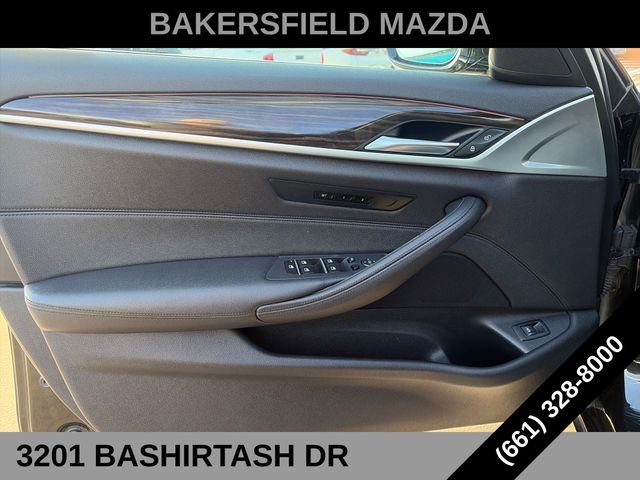 Used 2018 Black BMW 530i image 10