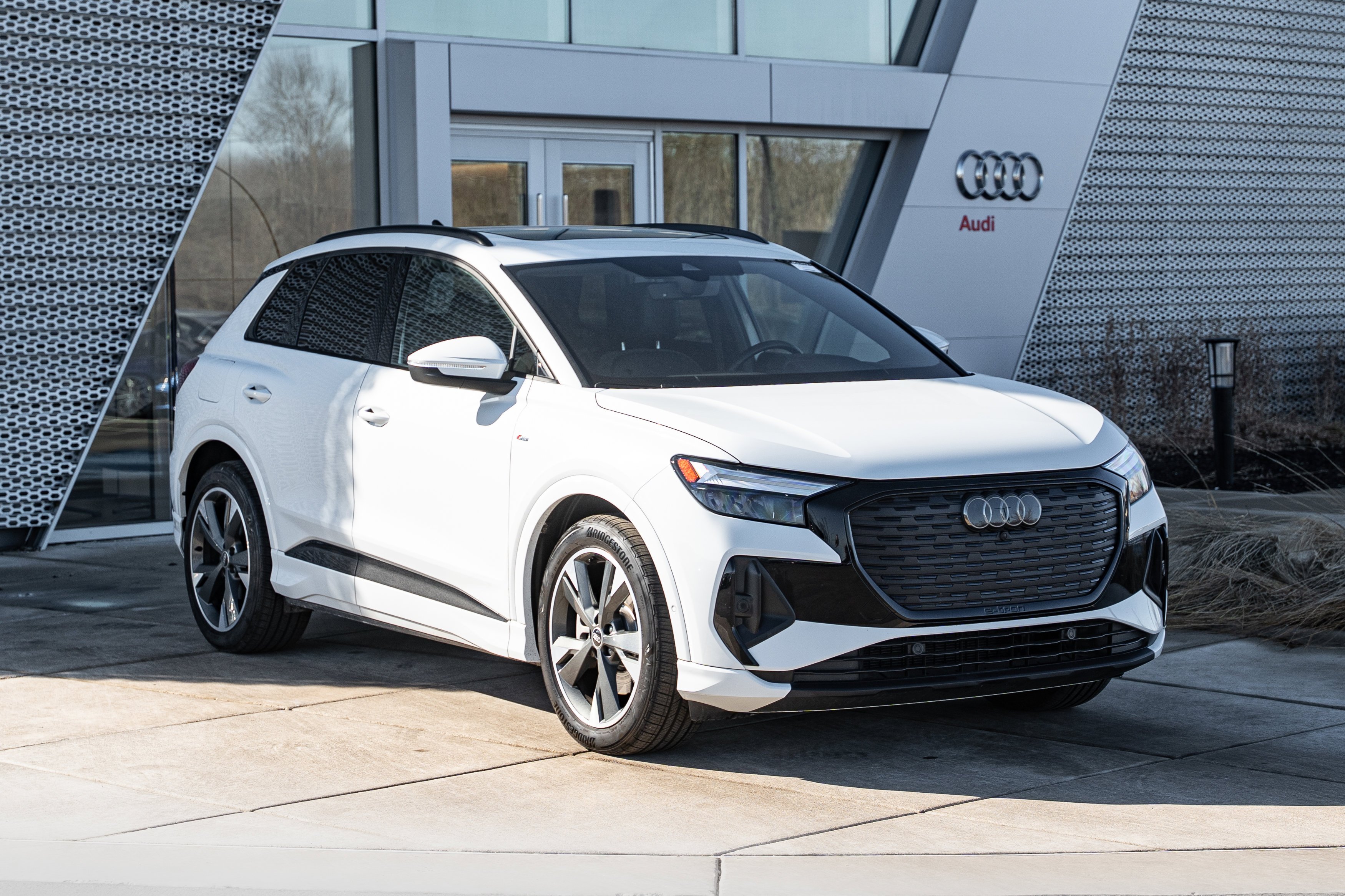 Certified 2024 Audi Q4 e-tron Premium Plus with VIN WA1LUBFZ4RP054077 for sale in St. Charles, IL