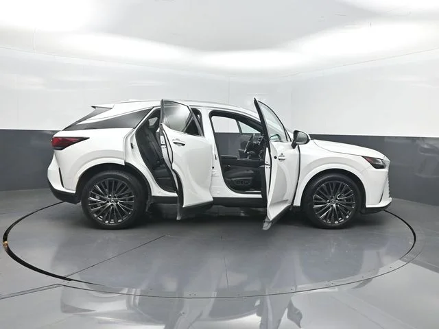 Used 2023 White Lexus 350 Luxury image 38
