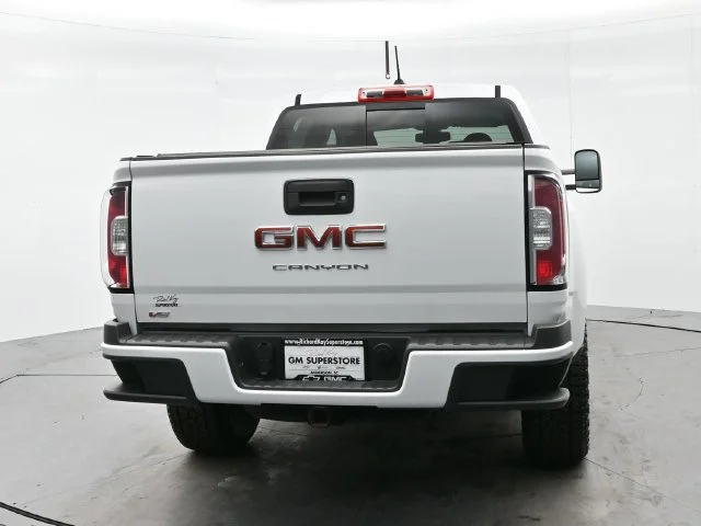Used 2022 SUMMIT WHITE GMC 2WD Elevation image 6