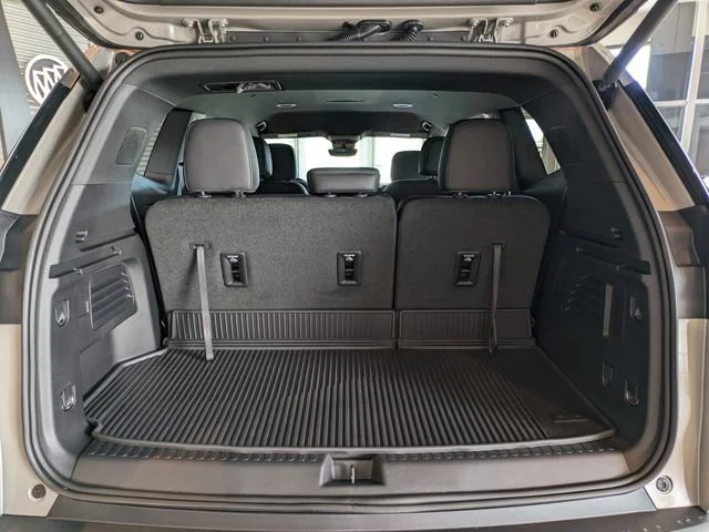 2026 GMC Acadia AT4 - Photo 12