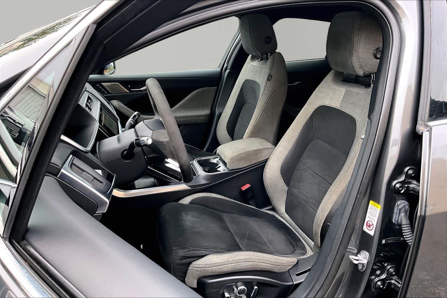 Used 2020 Corris Grey Metallic Jaguar HSE image 14