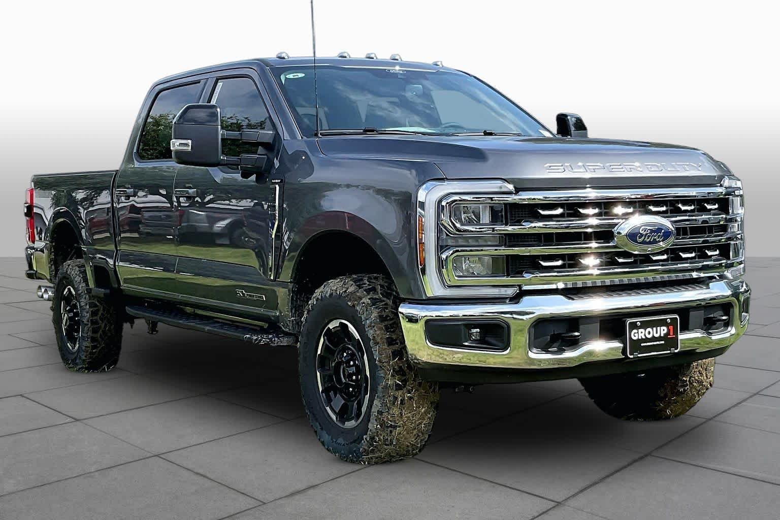 New 2026 Carbonized Gray Metallic Ford F-250® Lariat® image 2