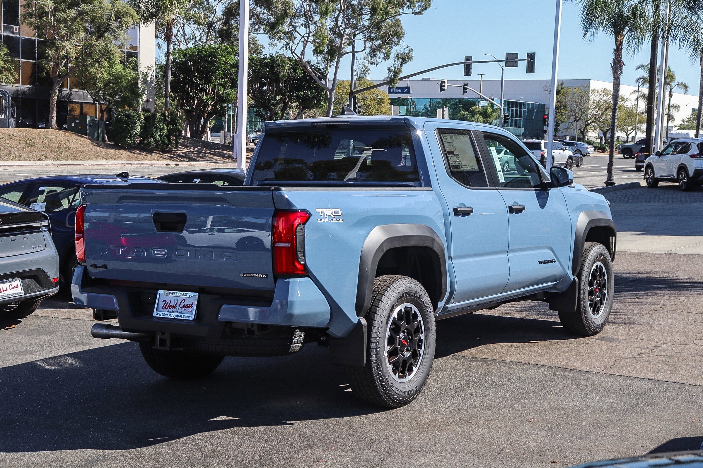 2026 Toyota Tacoma TRD Off Road - Photo 8