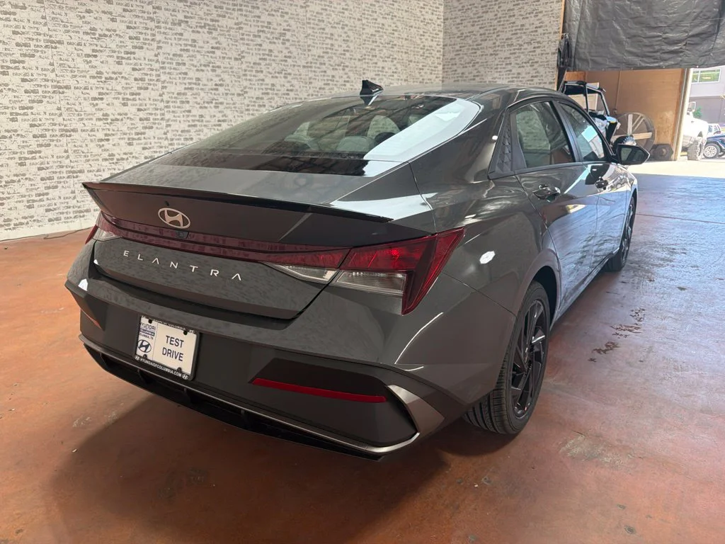 New 2026 Ecotronic Gray Hyundai SEL Sport Plus image 6