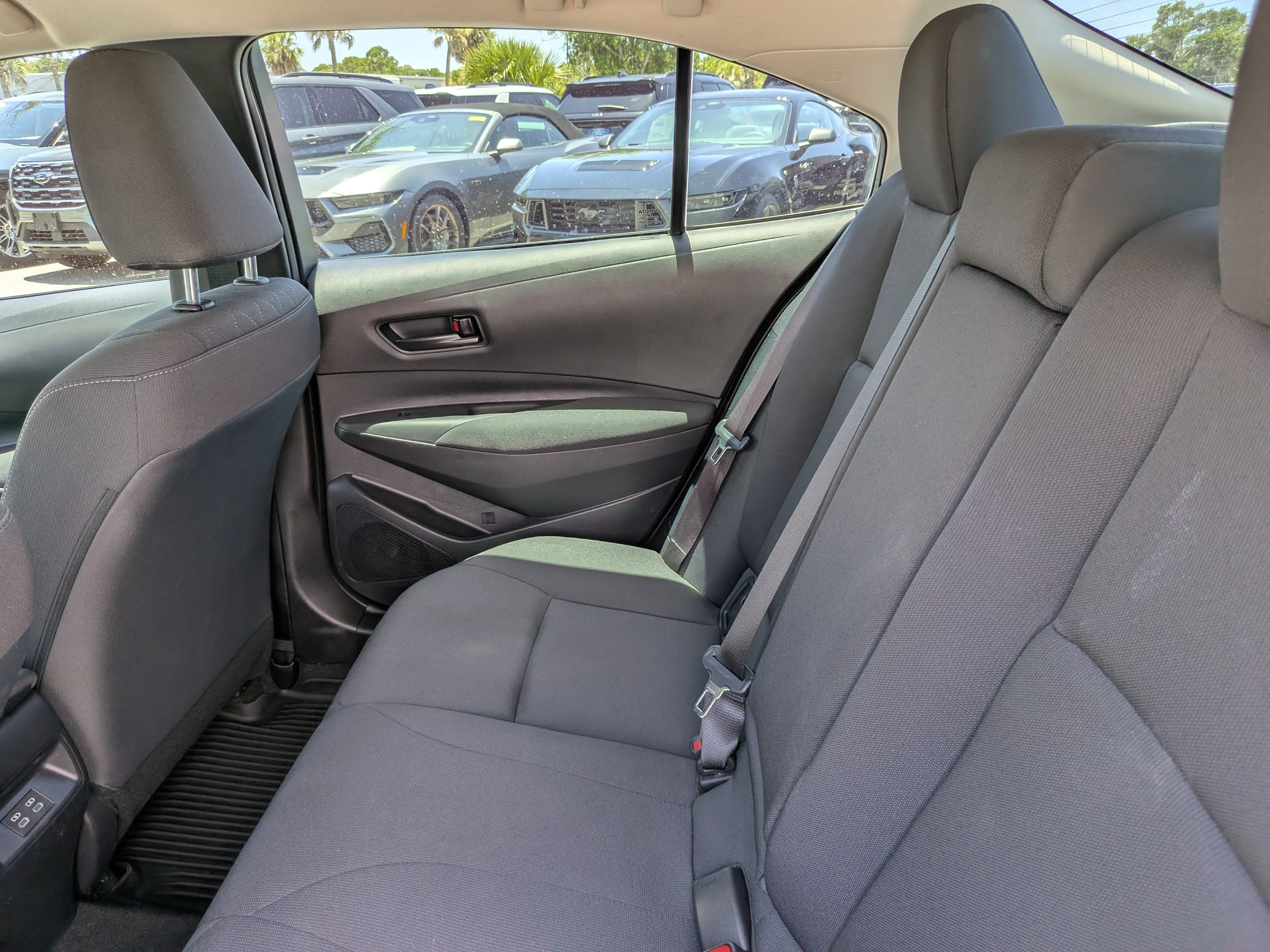 Used 2024 Ice Toyota LE image 20