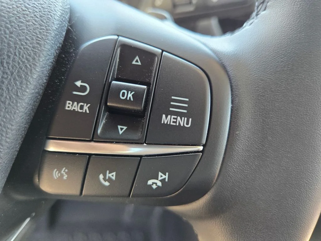 Used 2024 Shadow Black Ford Badlands image 20