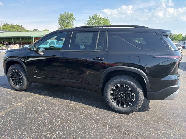 New 2026 Mosaic Black Metallic Chevrolet Z71 image 5