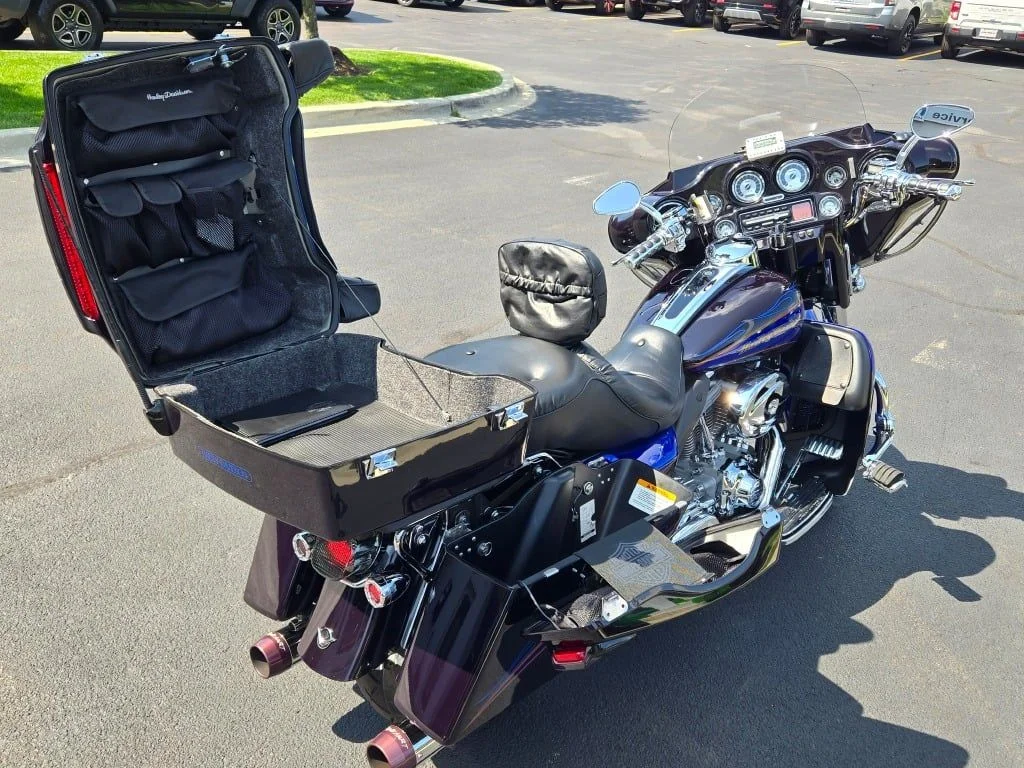 Used 2004 Blue Harley-Davidson  image 24
