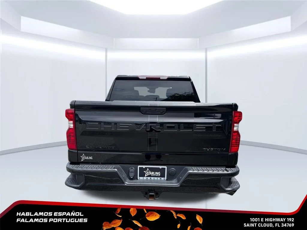 Used 2023 BLACK Chevrolet Custom image 4