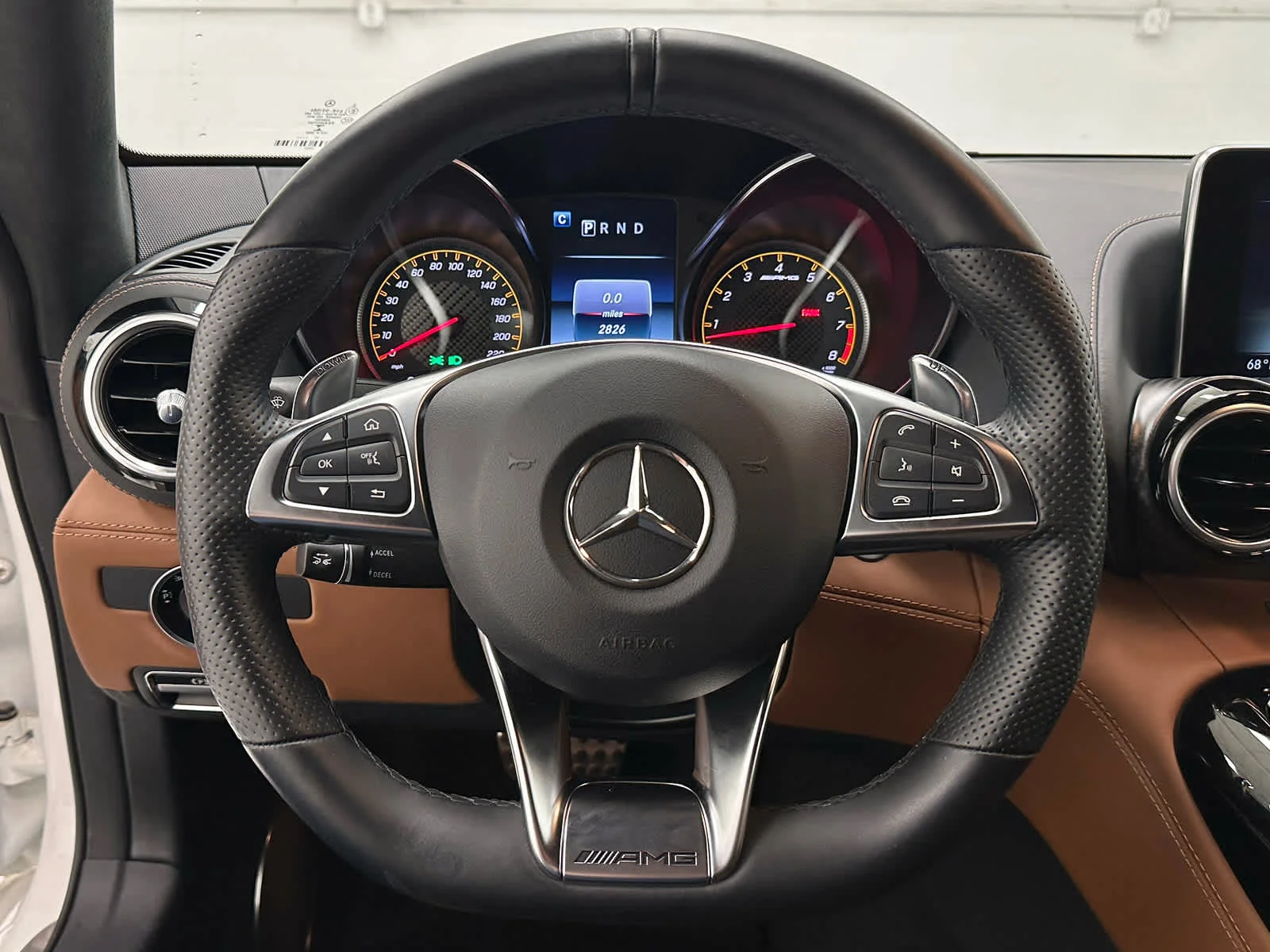 Used 2018 designo Diamond White Metallic Mercedes-Benz AMG® GT C image 24