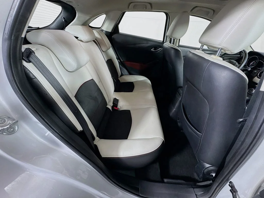 Used 2016 White Mazda Grand Touring image 34
