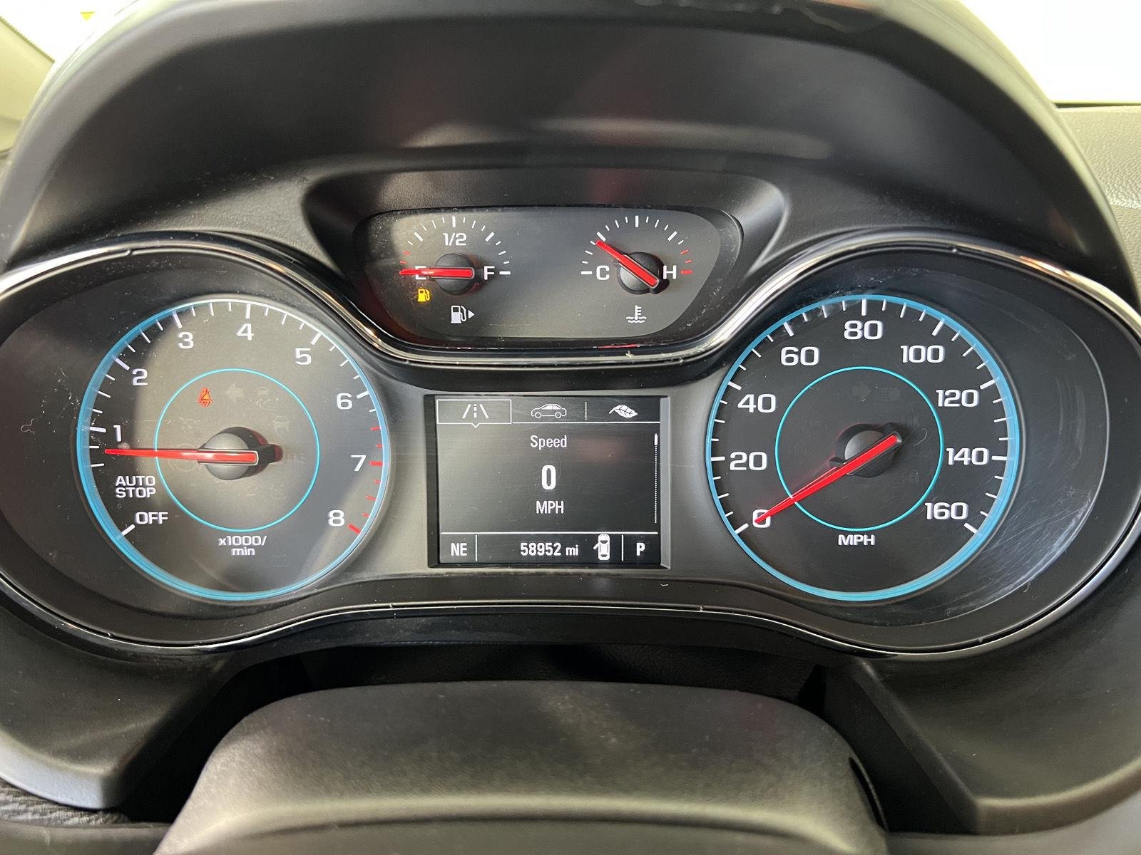 Used 2016 Silver Ice Metallic Chevrolet LT image 10