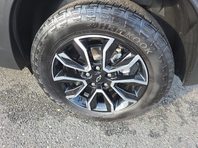 Used 2024 Sterling Gray Metallic Chevrolet ACTIV image 6