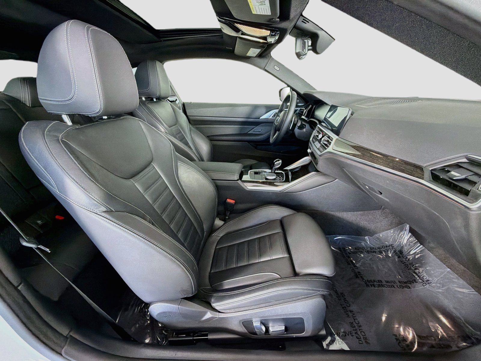 Certified Used 2023 Mineral White Metallic BMW M440i image 29