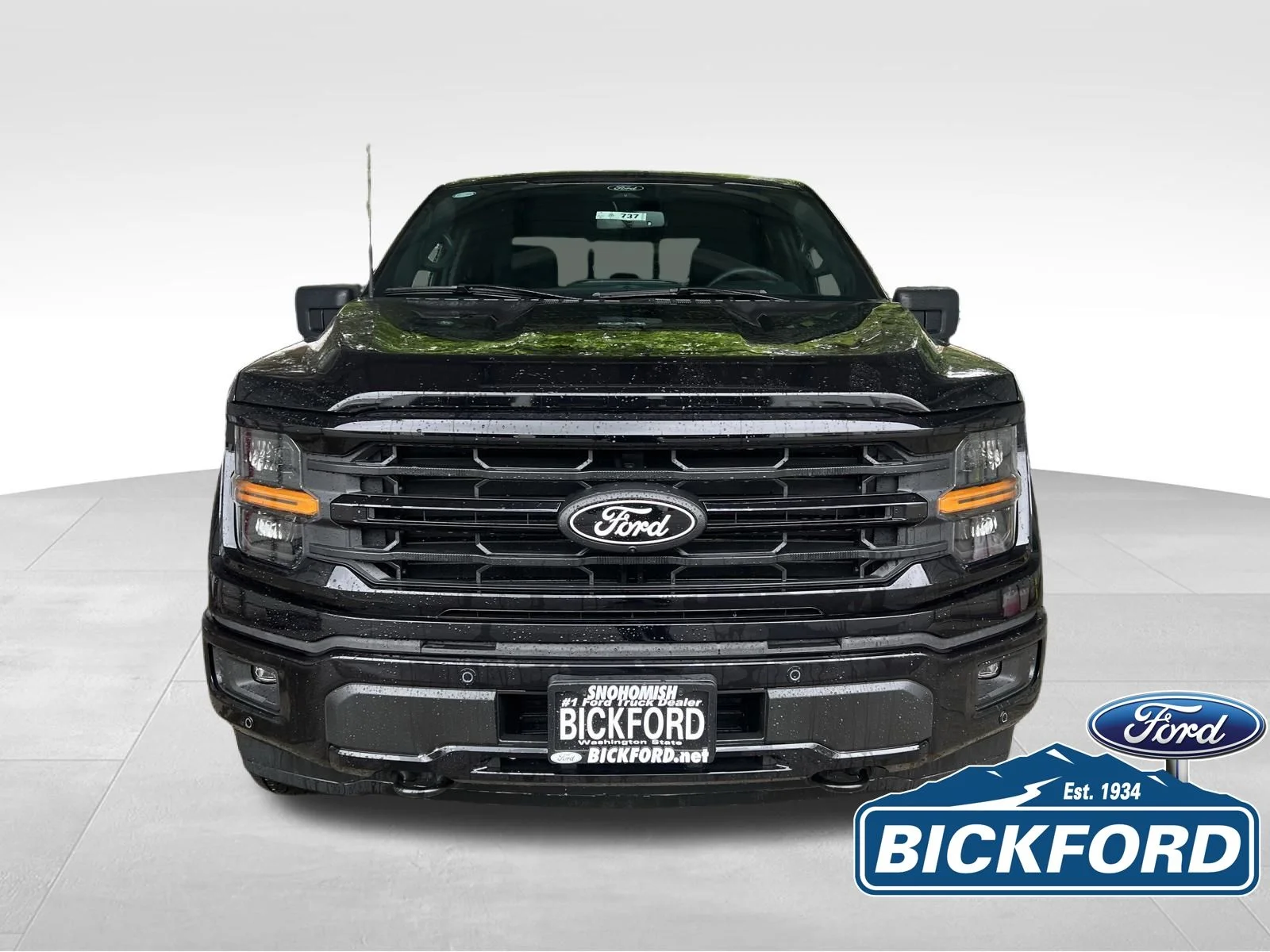 New 2026 Black Ford XLT image 2