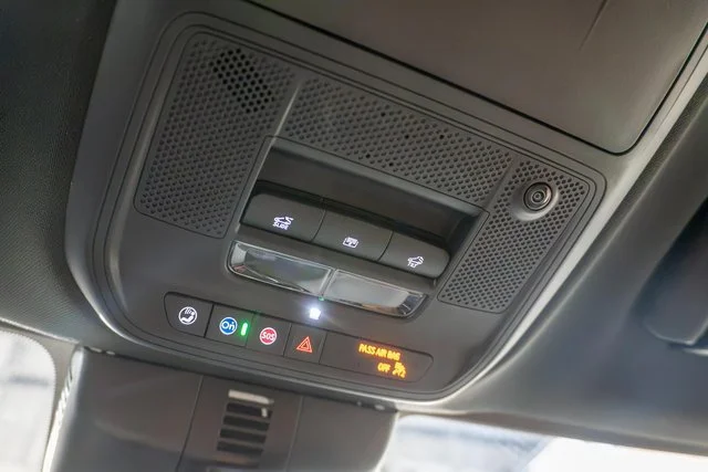 2027 Chevrolet Traverse Z71 - Photo 27