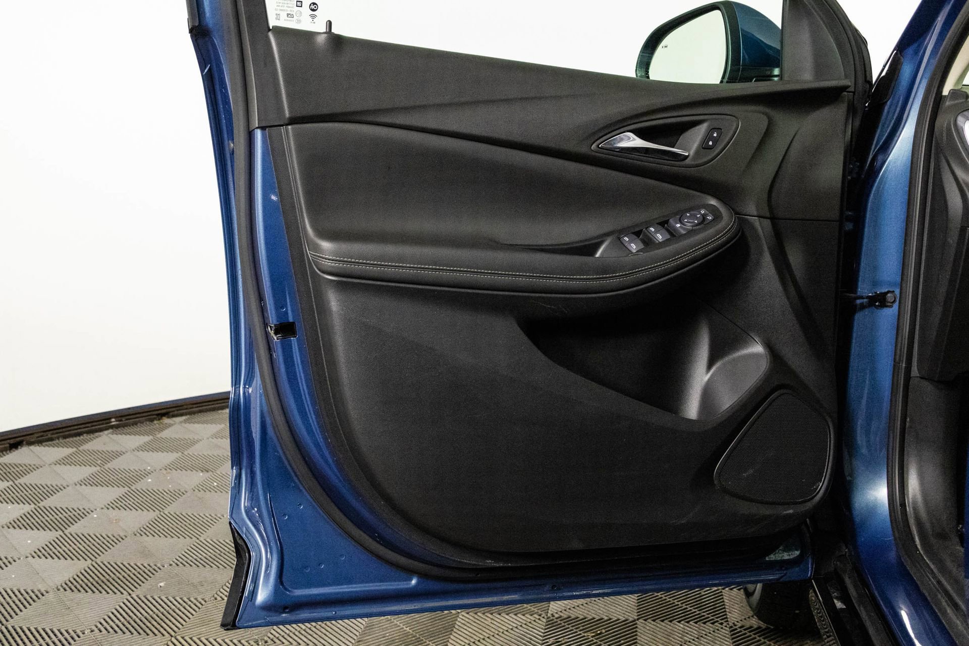 2024 BUICK ENCORE GX - Image 32