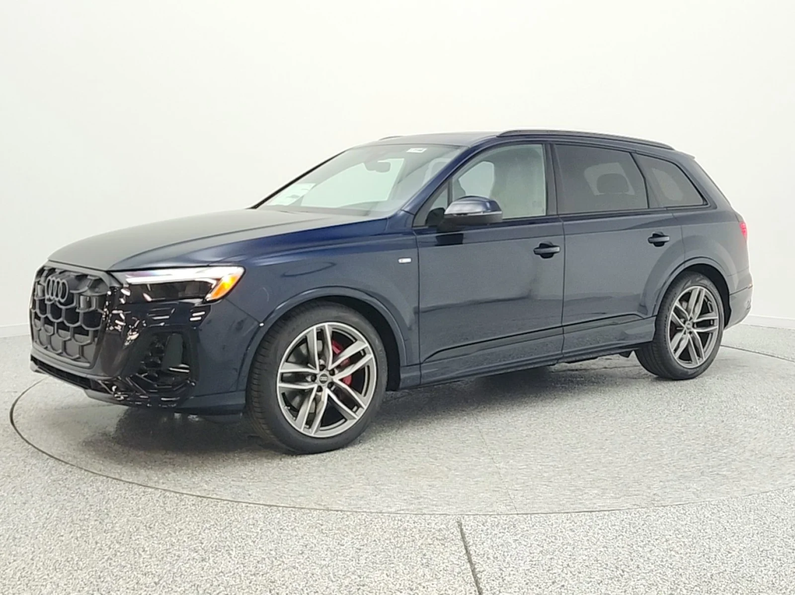 2026 Audi Q7 55 Prestige quattro Tiptronic's photo