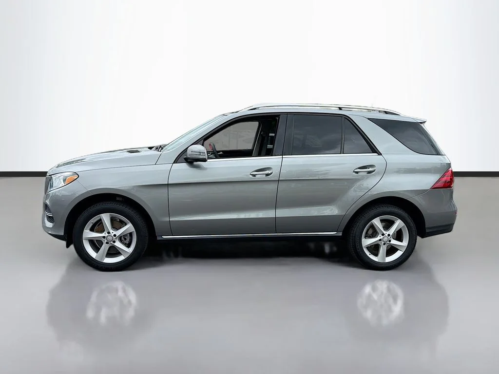 Used 2016 Diamond Silver Metallic Mercedes-Benz GLE 350 image 9