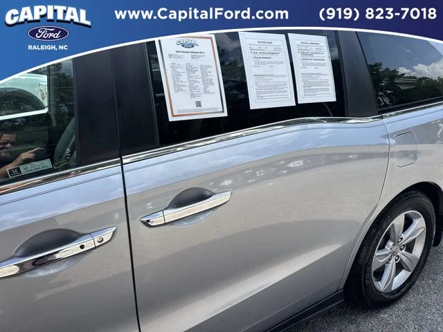 Used 2019 Black Honda EX-L image 17