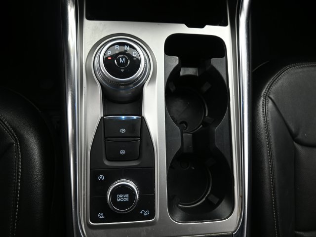 Used 2020 Oxford White Ford Limited image 19