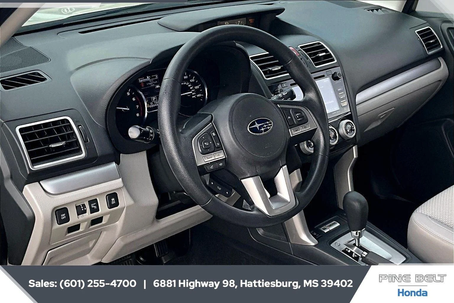 Used 2018 Crystal White Pearl Subaru Premium image 11