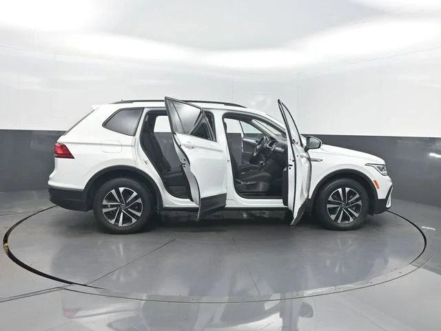 Used 2022 White Volkswagen 2.0T S image 42