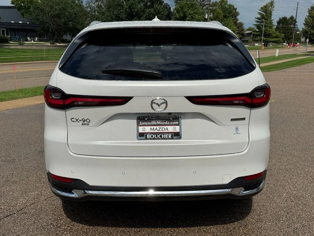 New 2026 Rhodium White Premium Mazda 3.3 Turbo Premium Plus image 4