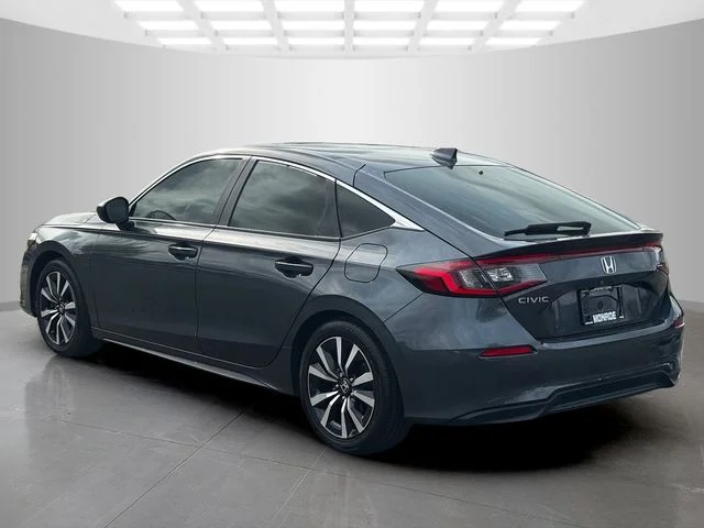 Certified Used 2022 Gray Honda EX-L image 5