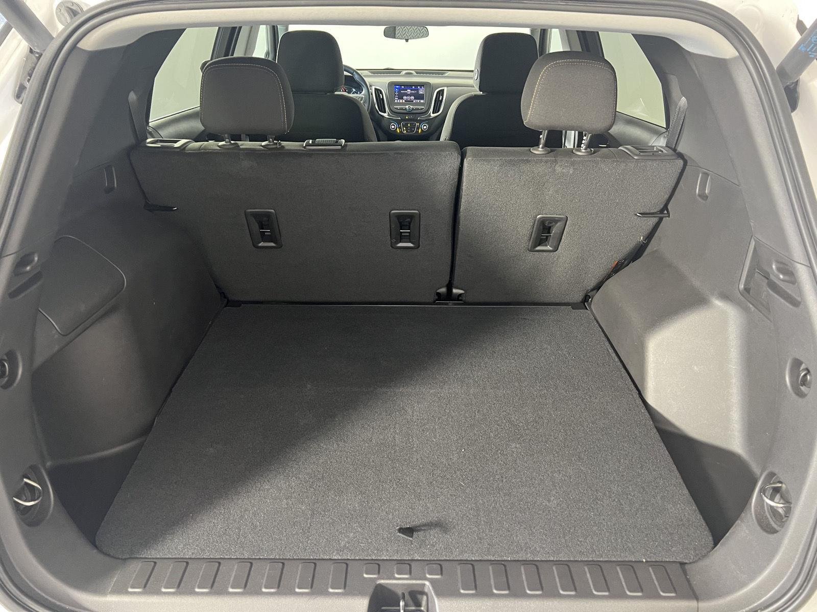 Used 2024 Summit White Chevrolet LT image 20