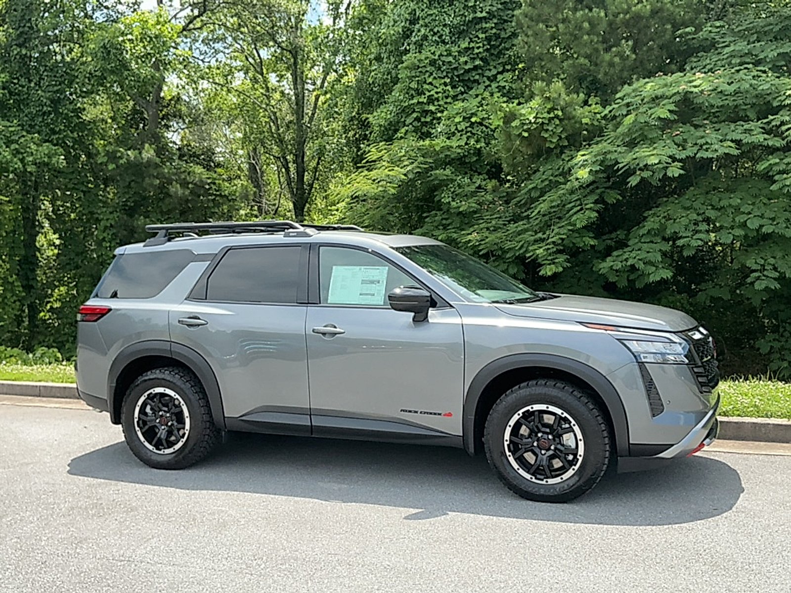 2026 Nissan Pathfinder Rock Creek 4WD's photo