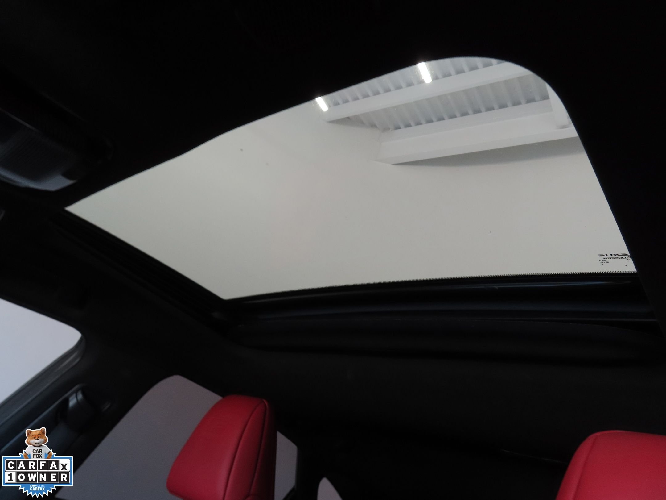 Used 2024 White Lexus 350 F SPORT Handling image 21
