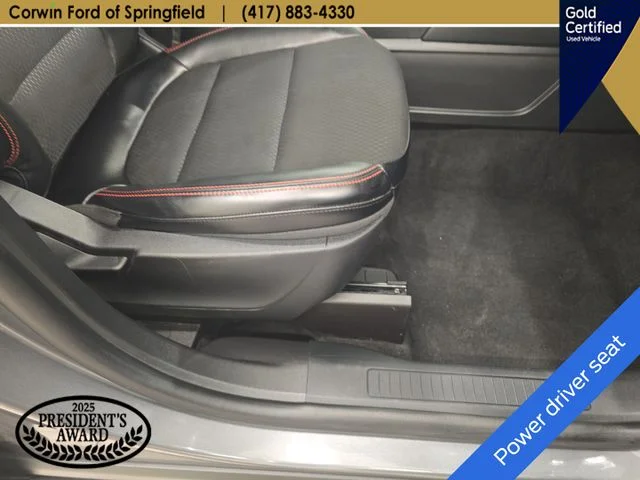 Used 2025 Carbonized Gray Metallic Ford ST-Line Select image 11