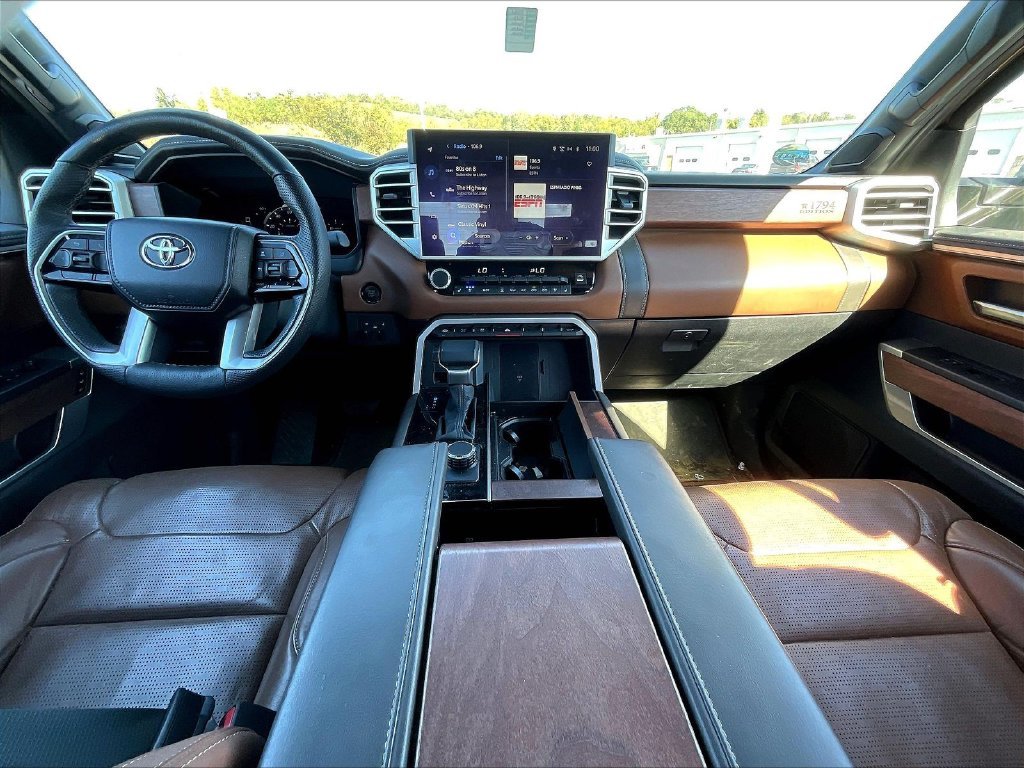 Used 2025 Brown Toyota 1794 image 10