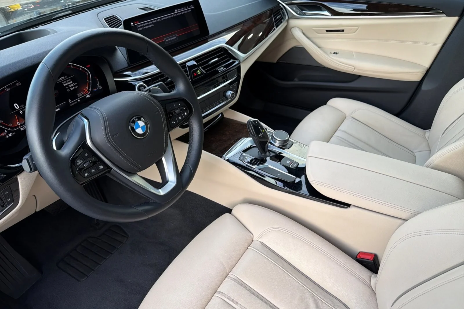 Used 2020 Black Sapphire Metallic BMW 540i image 9