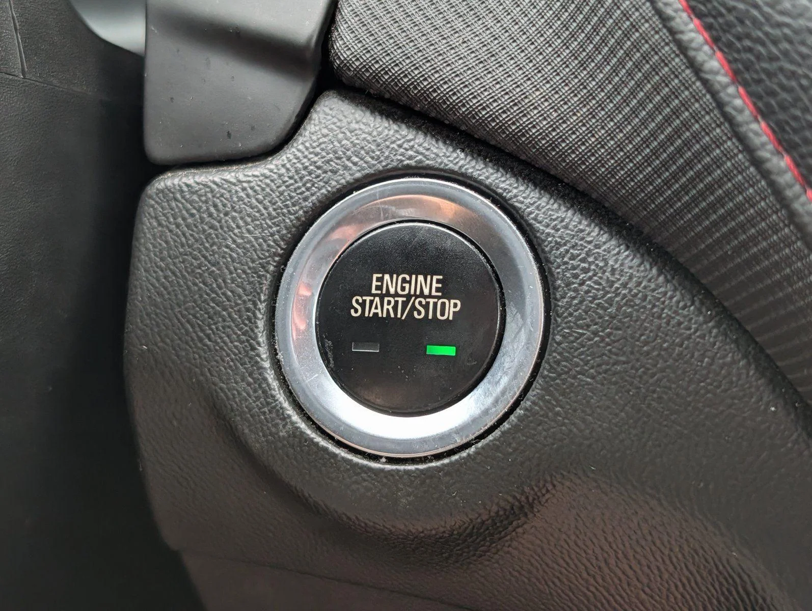 Used 2022 Silver Ice Metallic Chevrolet RS image 26