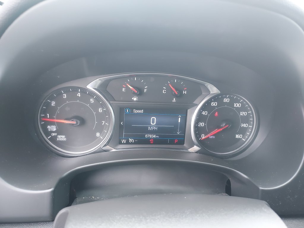 Used 2024 White GMC SLE image 18