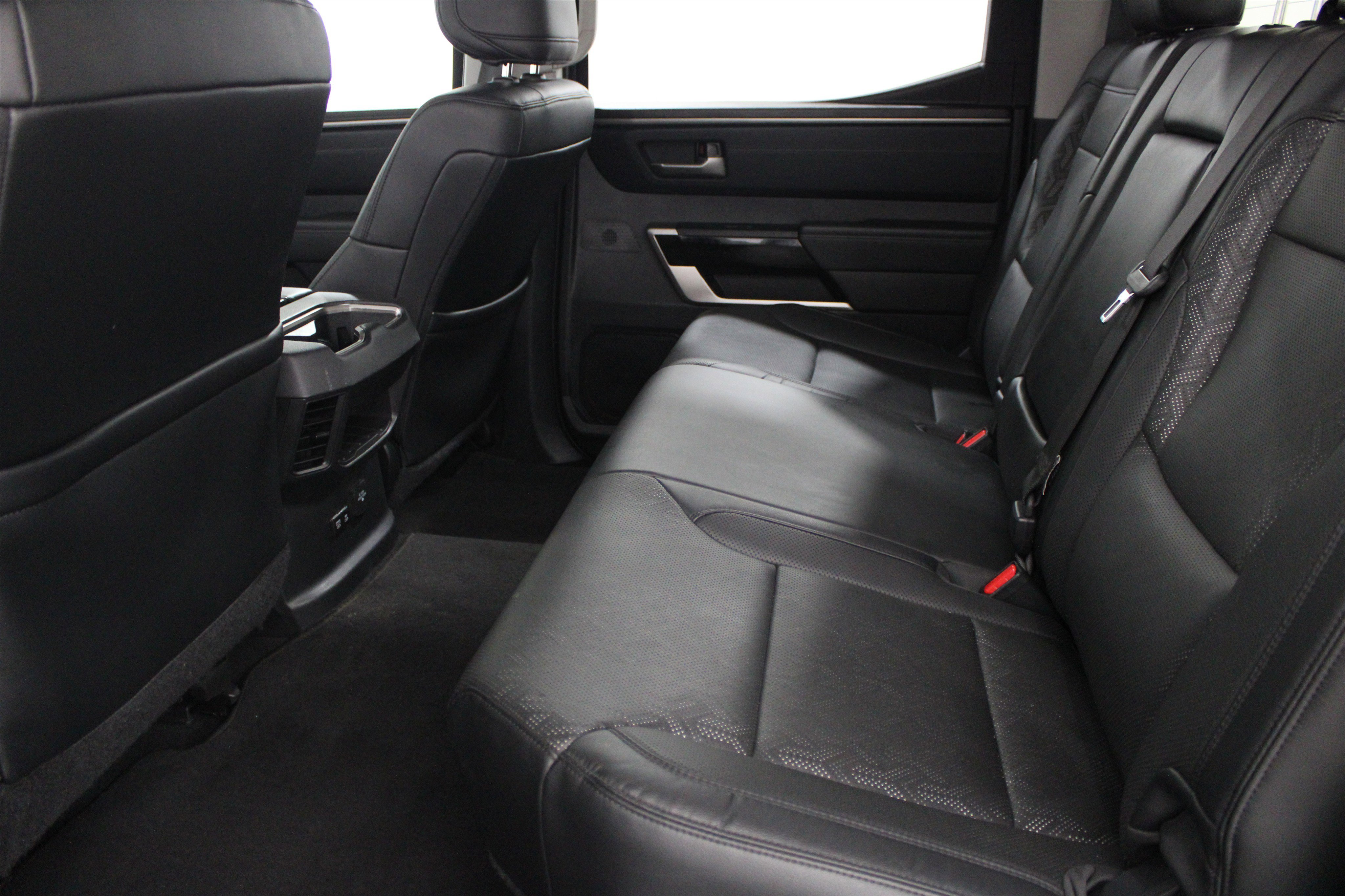 Used 2022 Magnetic Gray Metallic Toyota Crew Cab Limited image 22