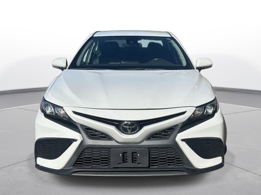 Used 2023 Ice Edge Toyota SE image 3