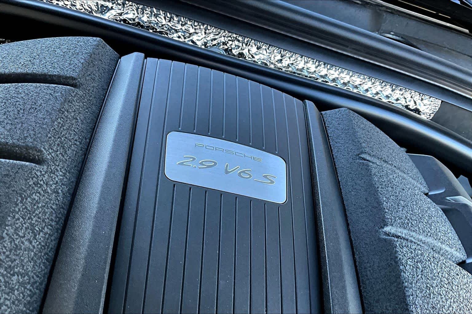2026 Porsche Macan S - Photo 22