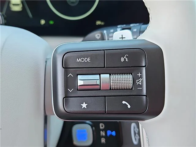 New 2026 Creamy White Pearl Hyundai SEL image 17